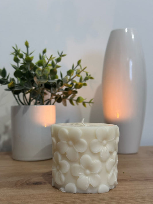 Bougie "fleurs blanches"